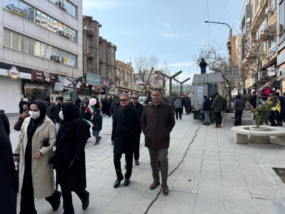 حضور دکتر سالار مرادی نماینده در راهپیمایی ۲۲ بهمن