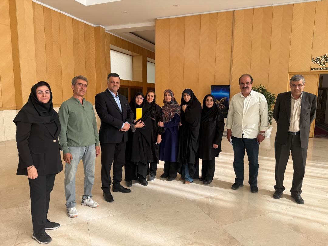 دیدار با معلمان بازنشسته